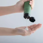 п